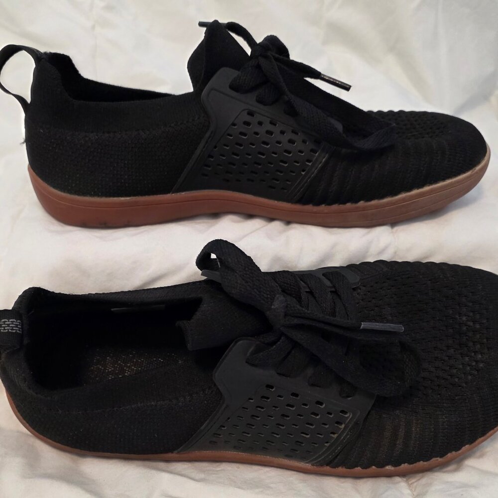 HOBIBEAR Wide Minimalist Barefoot Shoes - Size 8.5